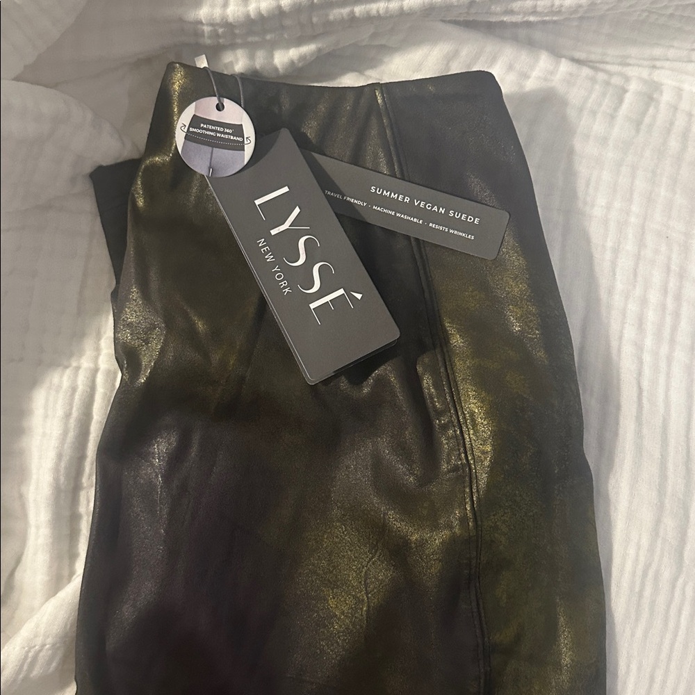 Lysse NWT Gold Olive and Black Vegan Suede Leggings